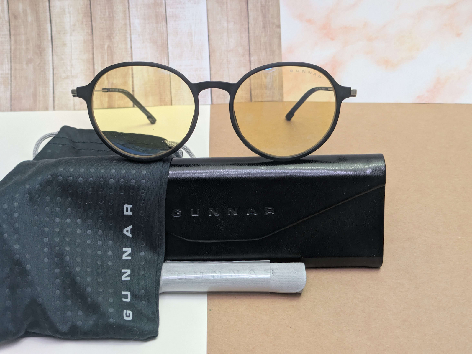 Review: GUNNAR Loop with Amber Sun–Shift are some fine looking transition glasses, but tries to do too much